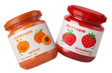 Frasco de productos alimenticios con etiqueta autoadherible aplicada para identificar y destacar en el anaquel